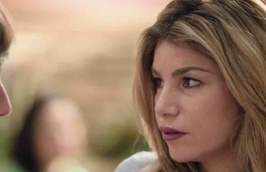 Plus Belle La Vie spoiler : Ariane prête à ouvrir les yeux sur Betty ? (VIDÉO épisode du 16 mai)