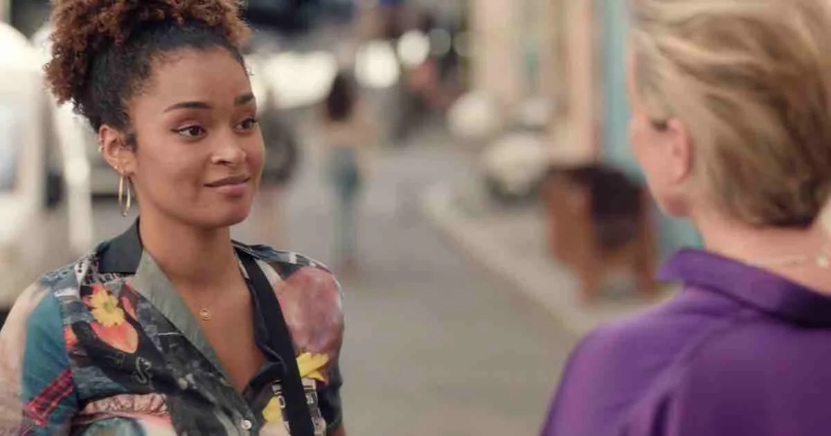 Plus Belle La Vie spoiler : Vanessa fait une grande proposition à Aya ! (VIDÉO épisode du 11 octobre)