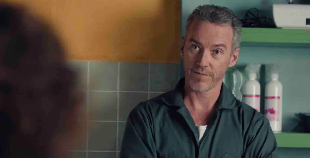 Plus Belle La Vie spoiler : Louis prépare un sale coup à la résidence ! (VIDÉO épisode du 11 octobre)