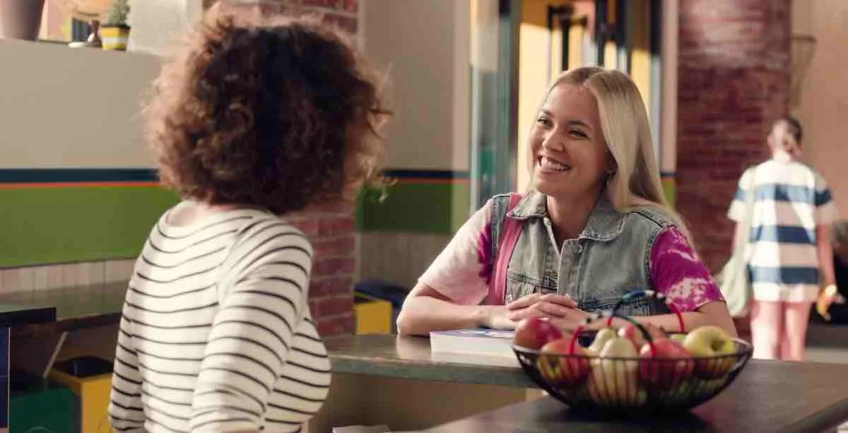 Plus Belle La Vie spoiler : Zoé fait une demande à Mirta (VIDÉO épisode du 14 octobre)