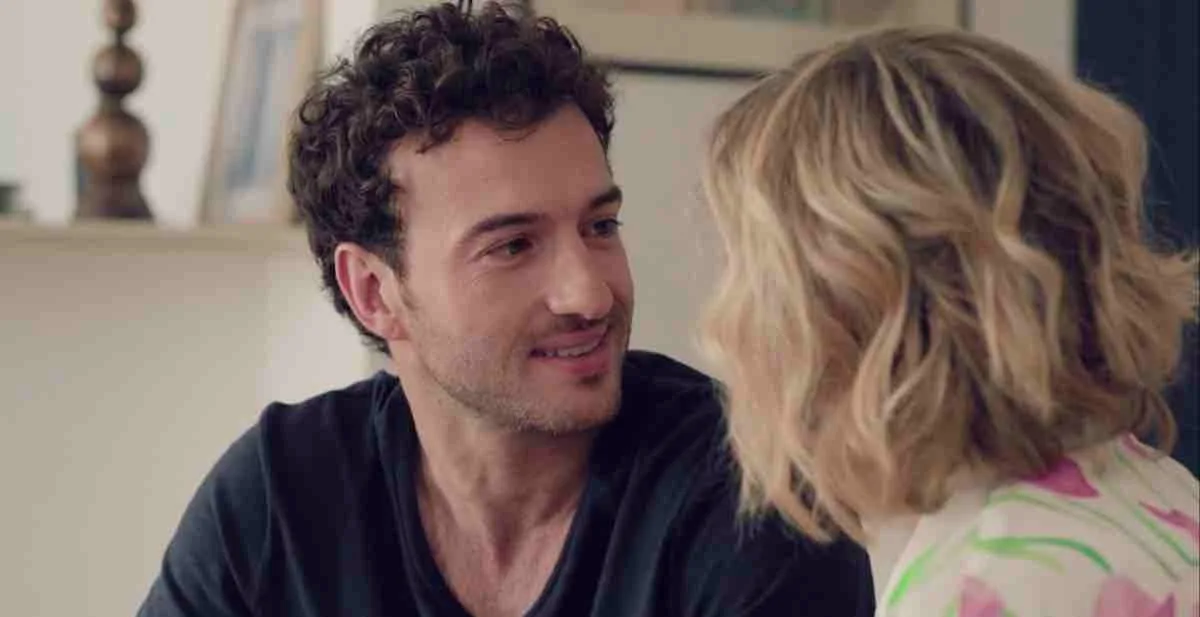 Plus Belle La Vie spoiler : Samuel fait un aveu à Jennifer... (VIDÉO épisode du 25 octobre)