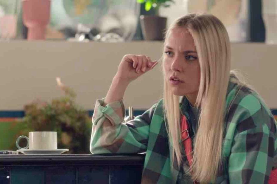 Plus Belle La Vie spoiler : Zoé sous le choc, Louis a disparu !... (VIDÉO épisode du 22 octobre)