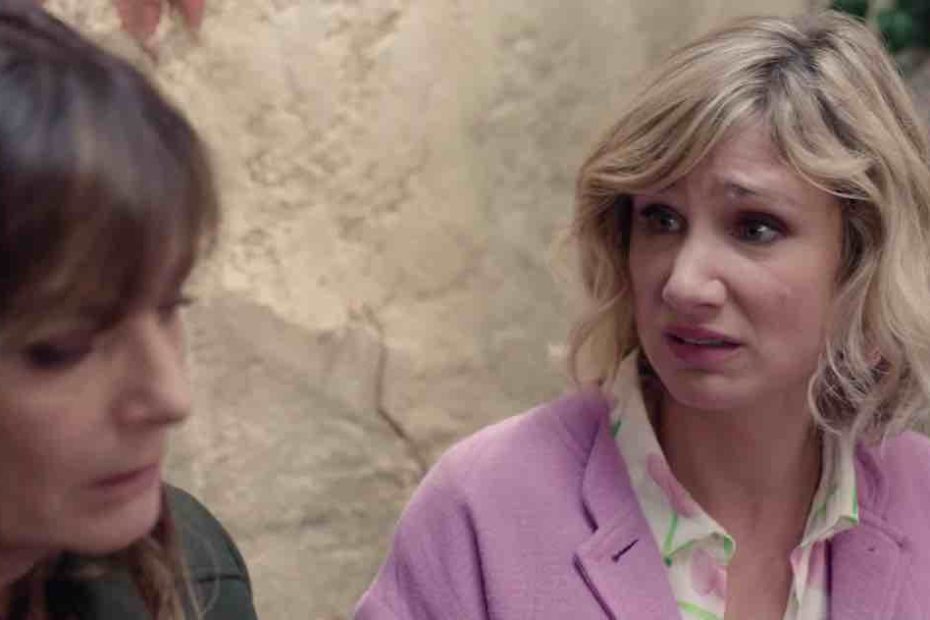 Plus Belle La Vie spoiler : les amies de Luna très inquiètes ! (VIDÉO épisode du 26 novembre)