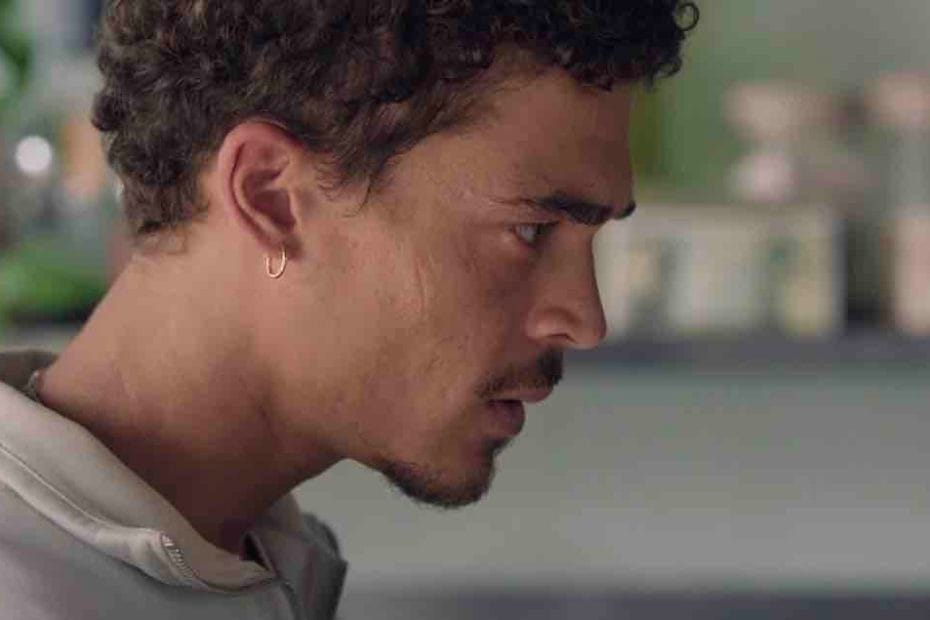 Plus Belle La Vie spoiler : Baptiste prêt au pire ! (VIDÉO épisode du 13 décembre)