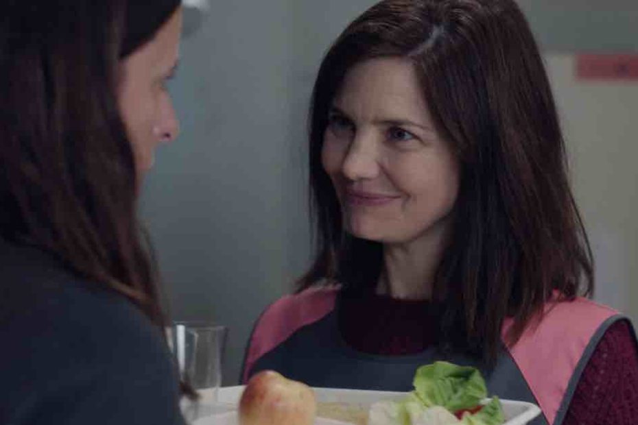 Plus Belle La Vie spoiler : Cécilia fait vivre un enfer à Luna ! (VIDÉO épisode du 7 décembre)