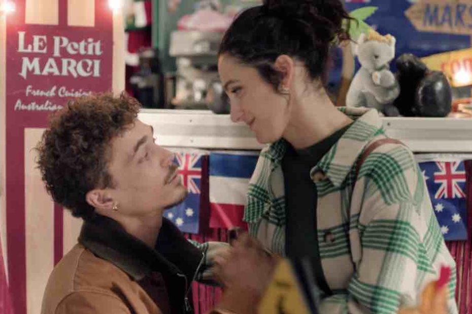 Plus belle la vie en avance du 19 décembre : Baptiste et Emma se retrouvent, Thomas veut adopter (résumé et vidéo épisode 238 en avance)