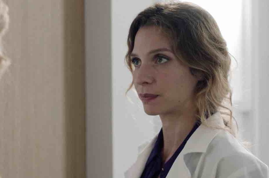 Plus belle la vie en avance du 6 janvier : Léa dit tout à Jennifer (résumé et vidéo épisode 240 en avance)