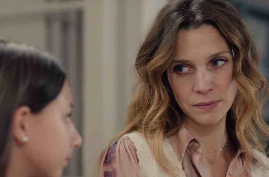 Plus Belle La Vie spoiler : la belle déclaration de Lucie à Léa (VIDÉO épisode du 3 mars)