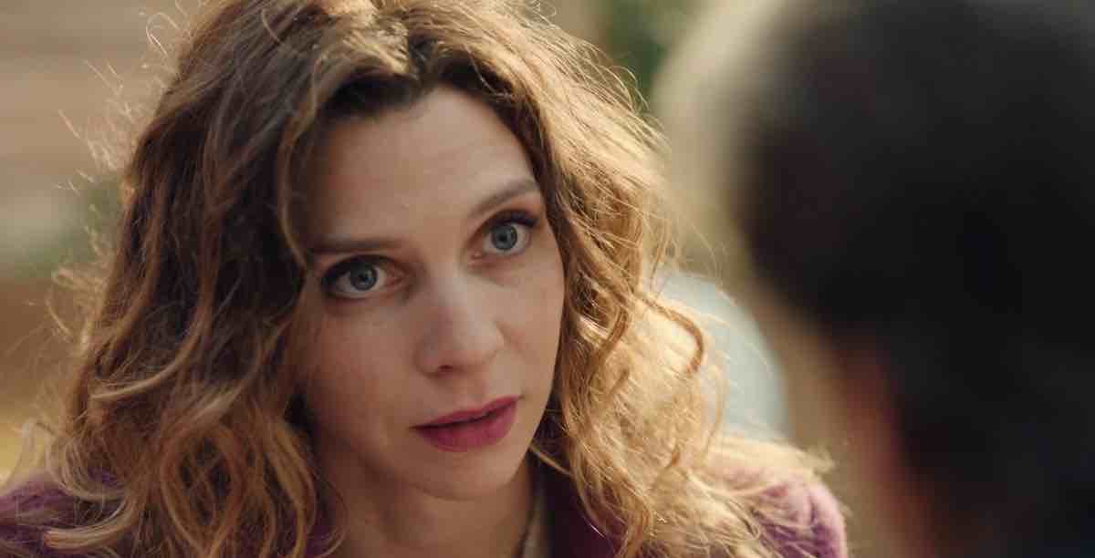 Plus Belle La Vie spoiler : Charles prépare l'opération de Léa (vidéo épisode du 25 mars)