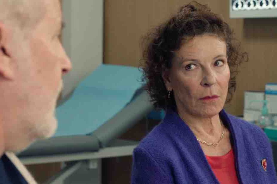 Plus belle la vie en avance du 7 mars : Jennifer trouve une preuve, Mirta et Robert malades (résumé et vidéo épisode 284 en avance)