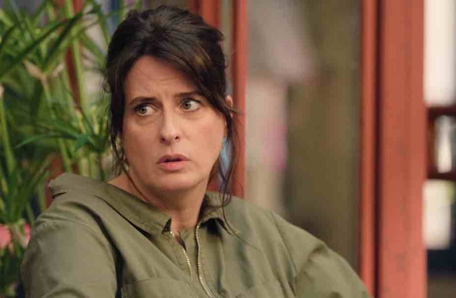Plus Belle La Vie spoiler : Luna va-t-elle lâcher Chloé ? (vidéo épisode du 17 juin)