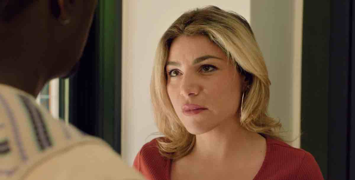Plus belle la vie en avance du 28 août : Ariane enceinte, elle quitte Djawad (résumé et vidéo épisode 408 en avance)