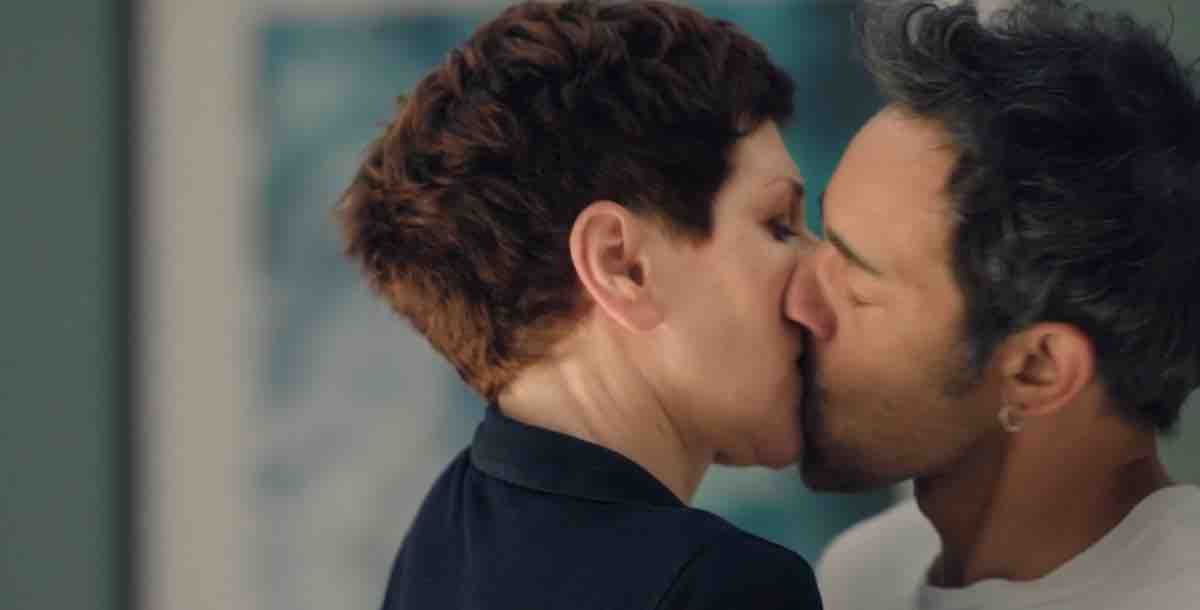 Plus Belle La Vie spoiler : Babeth trompe Patrick ! (vidéo épisode du 29 août)