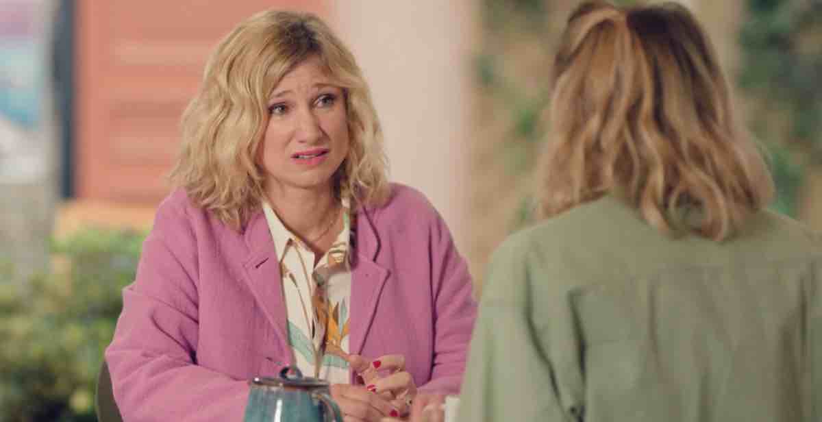 Plus Belle La Vie spoiler : Jennifer gênée face à Barbara... (vidéo épisode du 3 novembre)