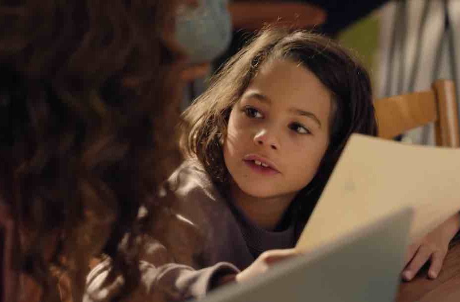 Plus Belle La Vie spoiler : la surprenante nounou de Mathis... (vidéo épisode du 15 octobre)