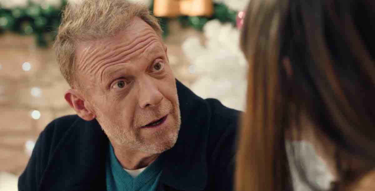 Plus Belle La Vie spoiler : Eric fait une proposition à Laura (vidéo épisode du 20 novembre)