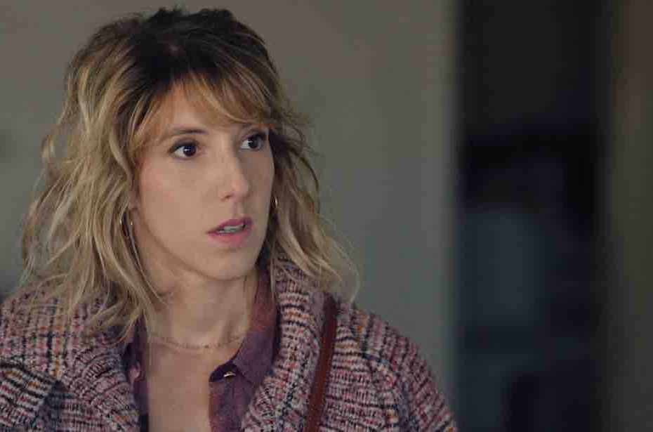 Plus belle la vie en avance du 19 novembre : la police démasque Barbara ! (résumé et vidéo épisode 467 en avance)