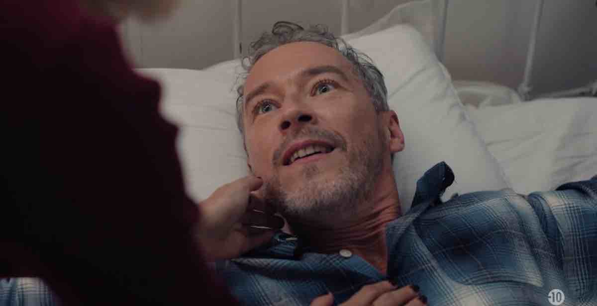 Plus Belle La Vie spoiler : Louis craque et dit tout à Audrey ! (vidéo épisode du 1er décembre)