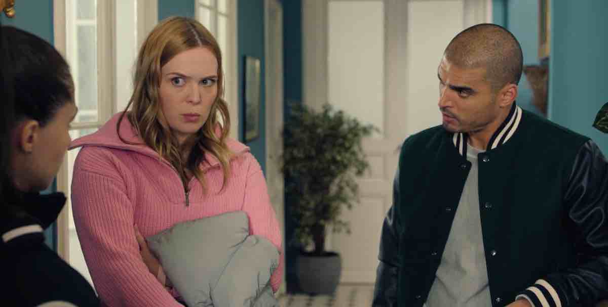 Plus Belle La Vie spoiler : Chloé donne une info capitale à la police (vidéo épisode du 17 décembre)