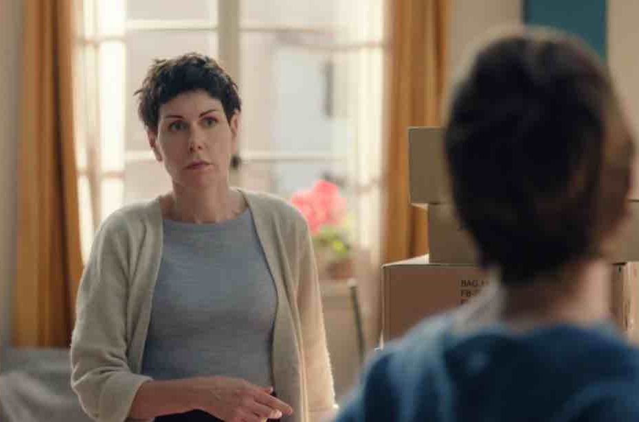 Plus Belle La Vie spoiler : Babeth tendue par le déménagement ? (vidéo épisode du 7 janvier)