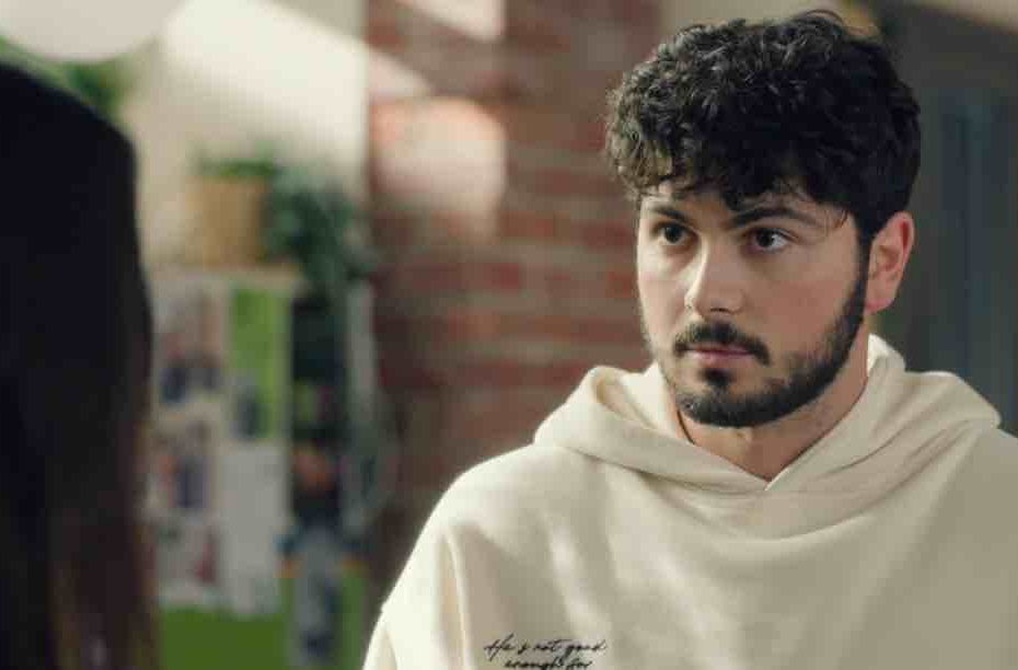 Plus Belle La Vie spoiler : le nouveau projet professionnel de Steve ! (vidéo épisode du 20 janvier)