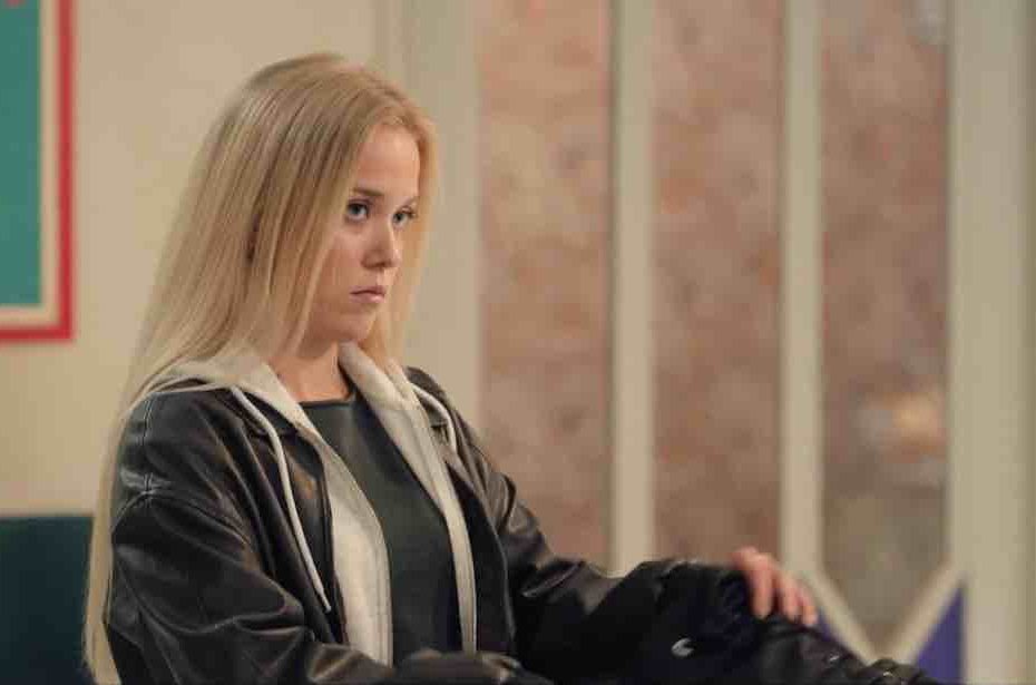 Plus Belle La Vie spoiler : Zoé mise à l'écart ? (vidéo épisode du 15 janvier)