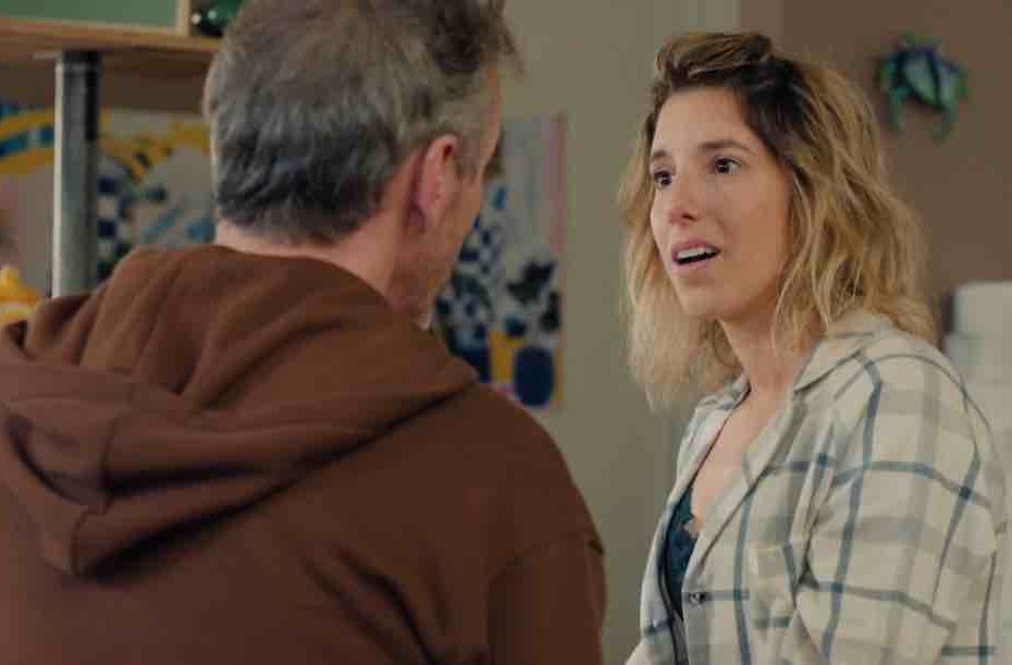 Plus Belle La Vie spoiler : Barbara bouleversée face à Louis qui... (vidéo épisode du 25 février)